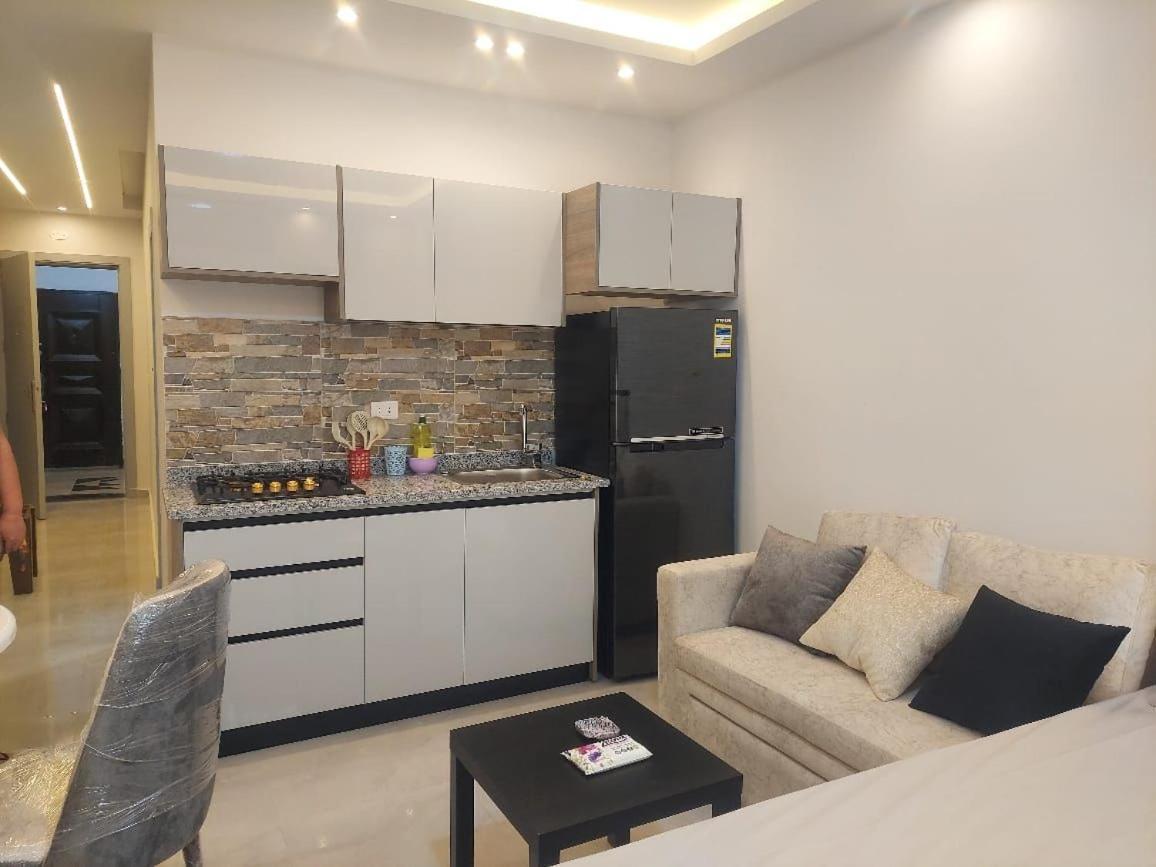 Apartment B509 Makramia *